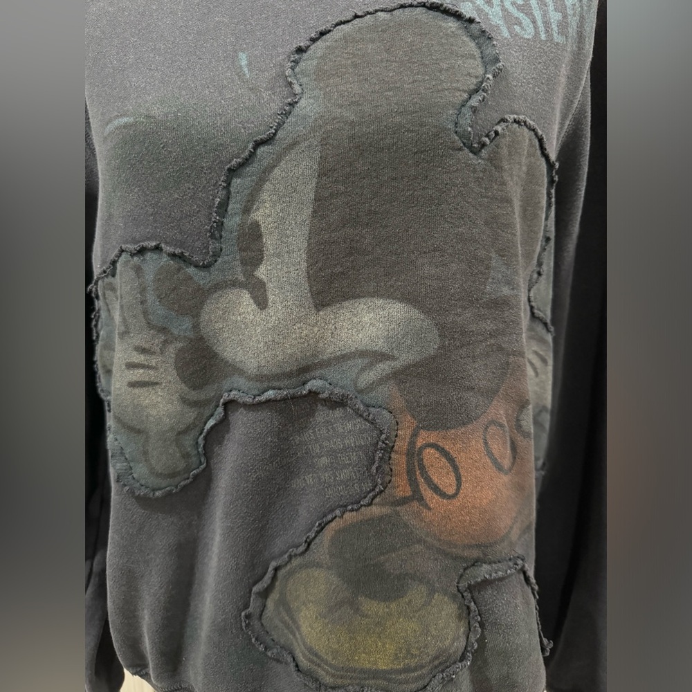 Disney Mickey Mouse Crewneck Sweatshirt S - Picture 5 of 8
